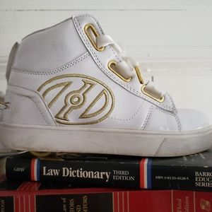 Heelys Size; 4 High Top Shoe Skates